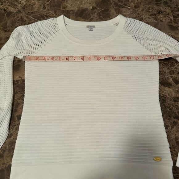 Vintage GUESS 1981 Knitted Sweater Size Small Gold Logo Long Sleeve - Picture 3 of 12